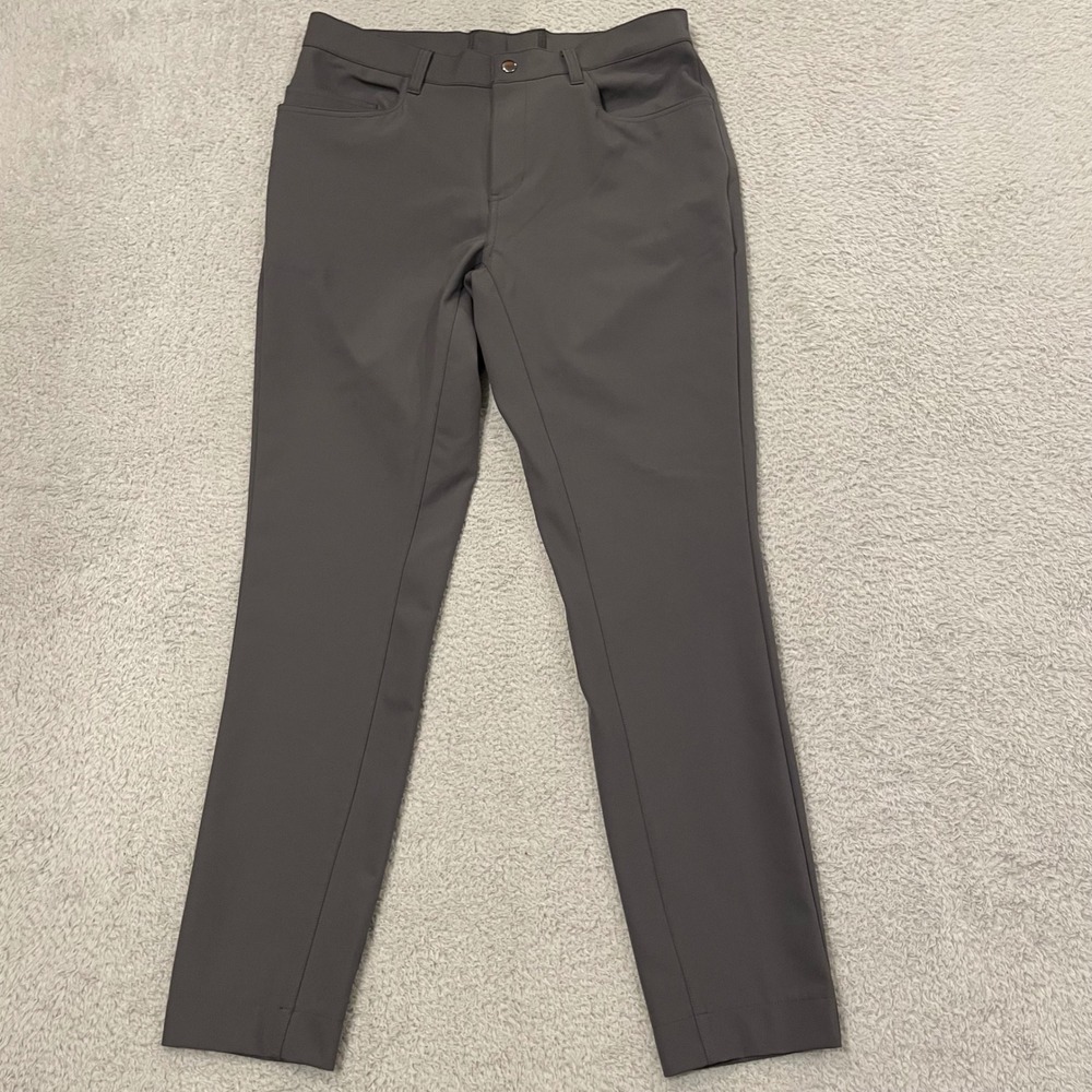 State & Liberty Athletic Fit Tech Pant Mens 34x30 Gray 4-Way Stretch Performance